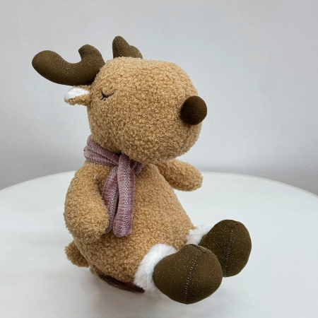 Олень кучерявый