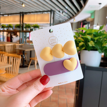 Заколки, желтые сердечки, бордо. 2шт