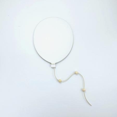 Декор из дерева Воздушный шар белый